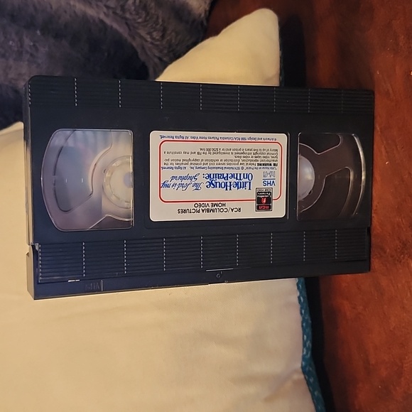 VHS TAPE - Picture 4 of 6
